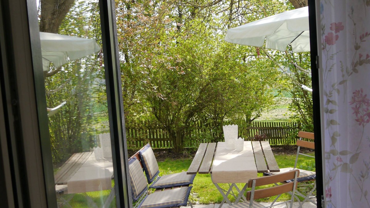 Uettingen Apartment | Vacation apartment centrally located between Wertheim and Würzburg. Apartment for 1-4 persons