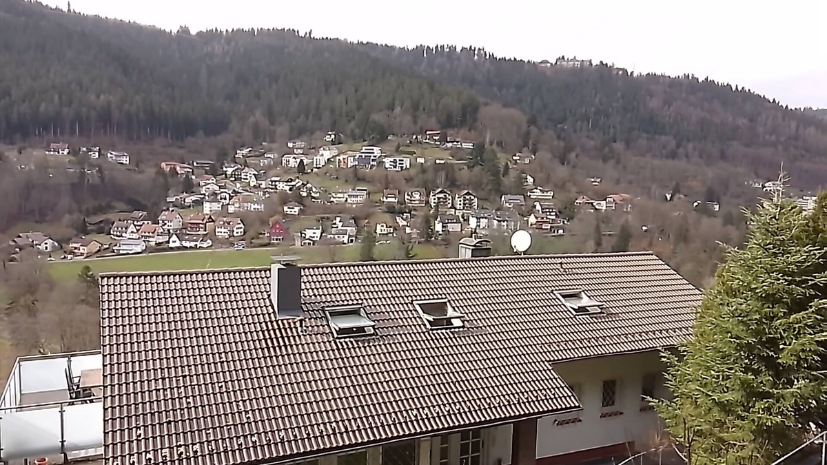 Bad Wildbad Apartment | Vacation apartment with two bedrooms and a large balcony in a quiet location