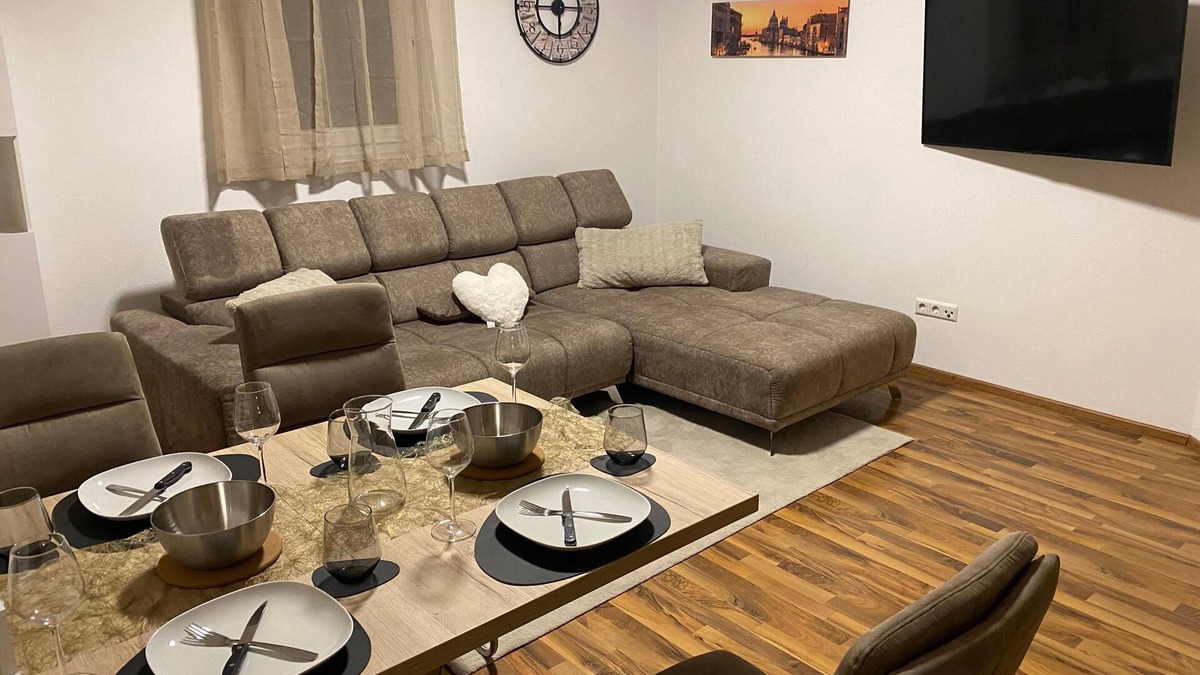 Aulendorf Apartment | Vacation apartment Delja