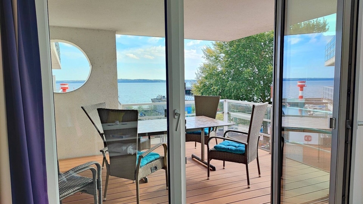 Eckernfoerde Apartment | Vacation apartment/apartment for 5 guests with 77m² in Eckernförde (146567)