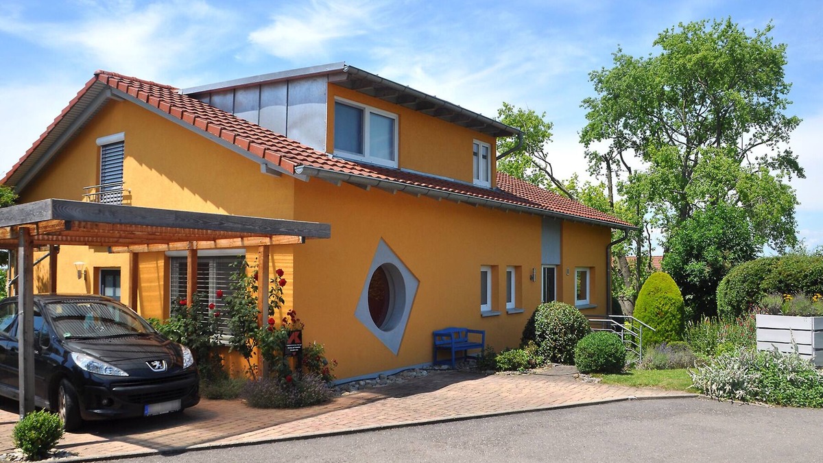 Ehrenstetten Apartment | Vacation apartment on the Kirchberg