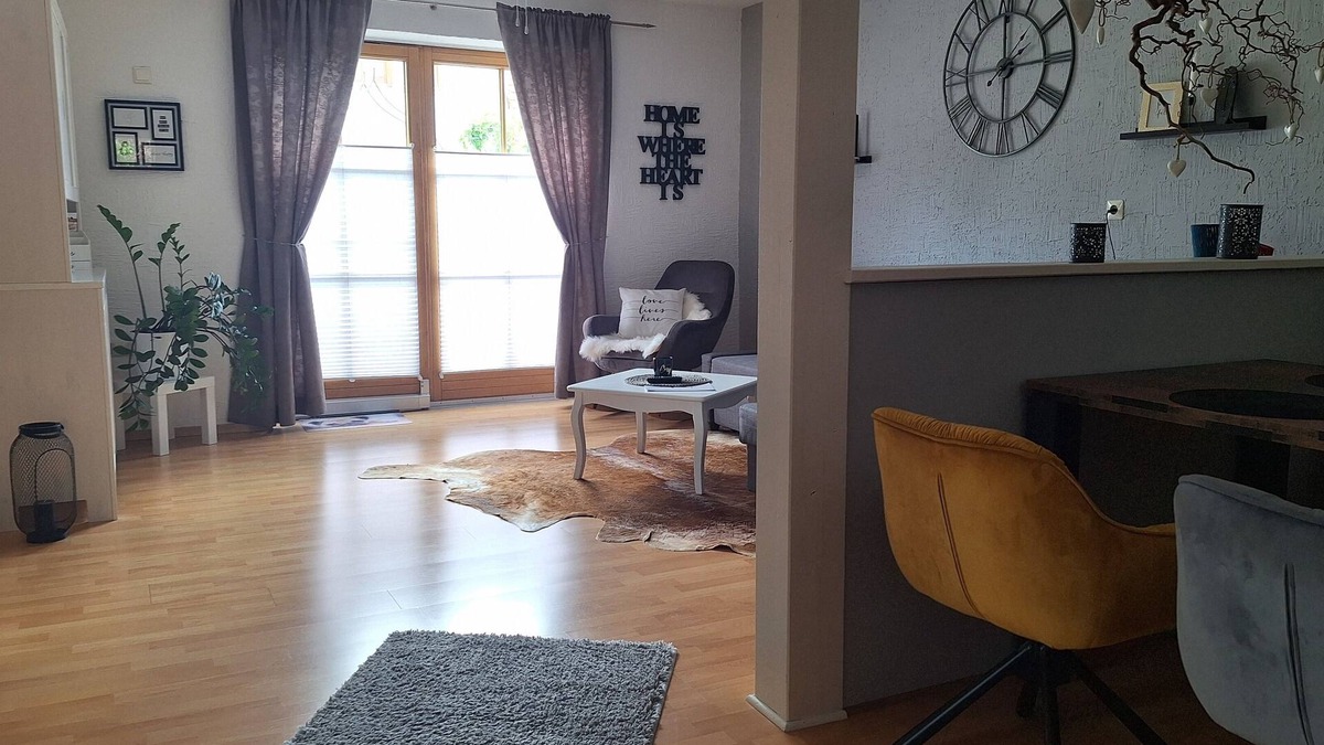 Germaringen Apartment | Vacation apartment "Bergliebe"