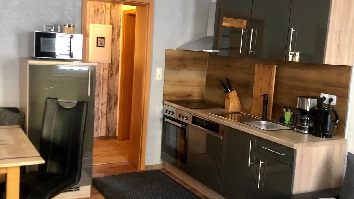 Kranichfeld Apartment | Vacation apartment/apartment for 6 guests with 85m² in Kranichfeld (153253)