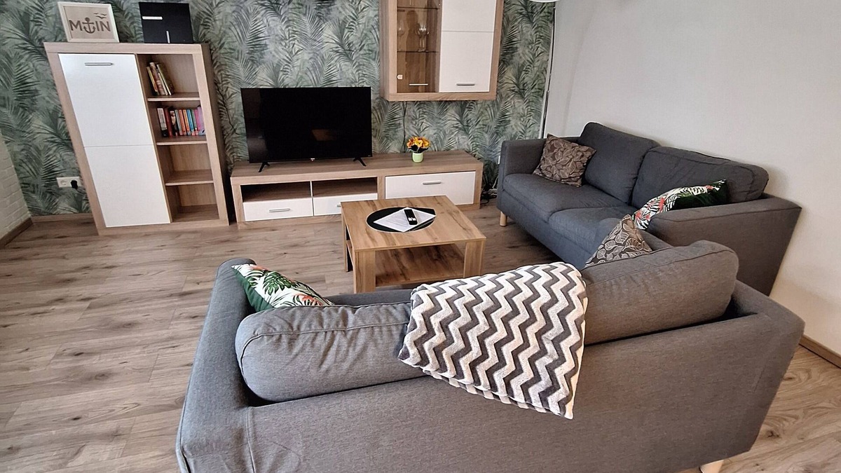 Norderstedt Condo | Vacation apartment in a quiet side street, near the Norderstedt/SH city park