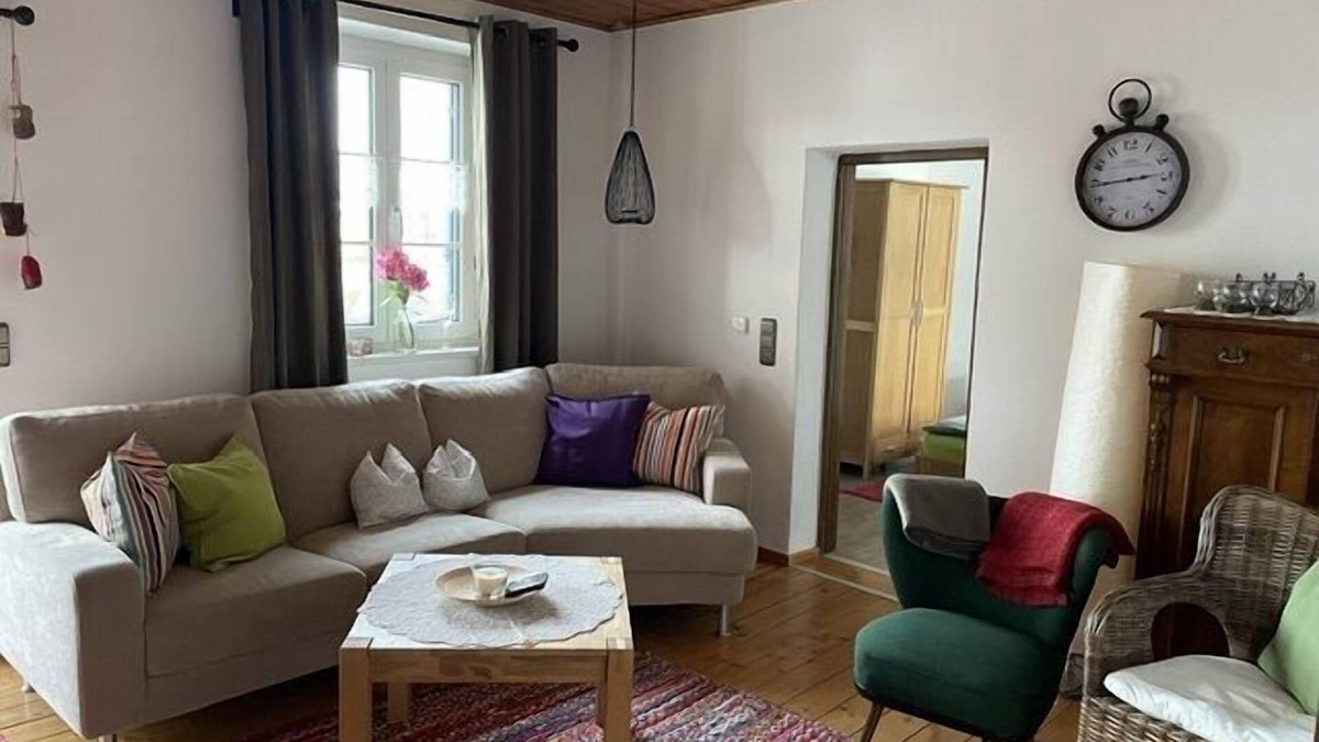 Rattelsdorf Apartment | Vacation apartment (95sqm) with balcony