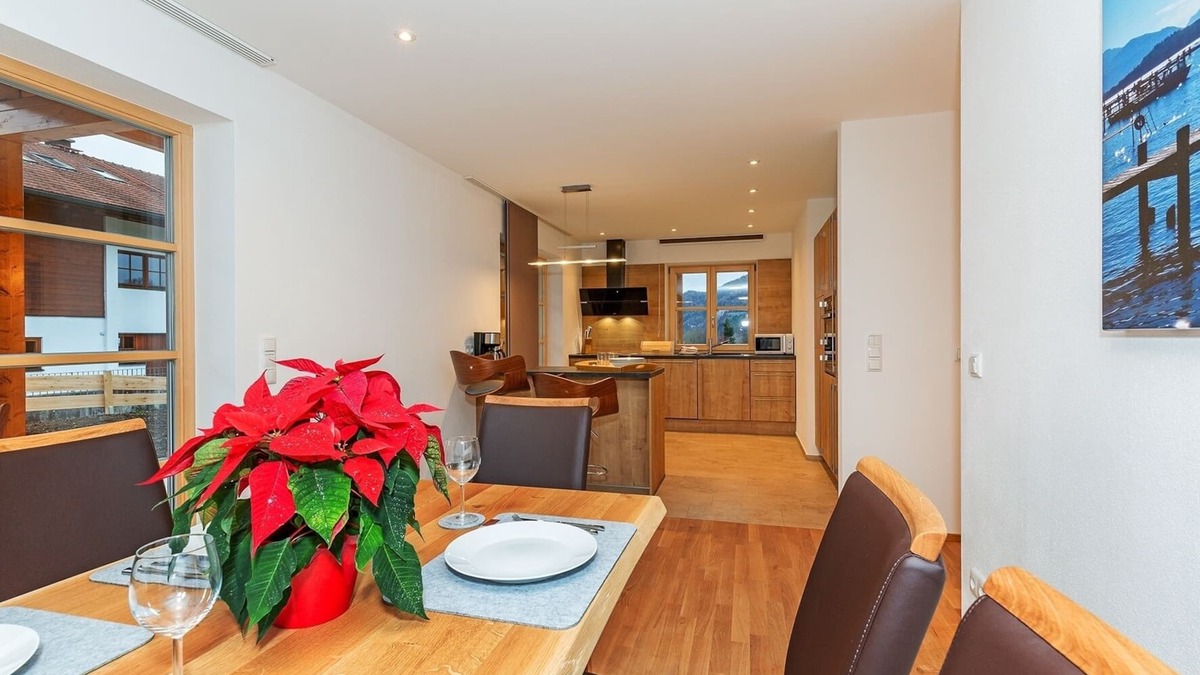 Unterwoessen Apartment | Vacation apartment Bergwiesn 131sqm with 2 bedrooms and 2 bathrooms