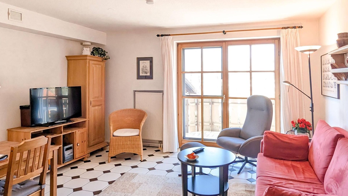 Waltenhofen Apartment | Vacation apartment "Eichhorn"