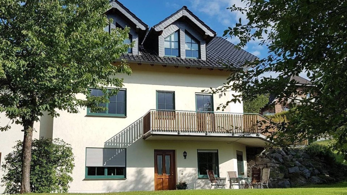 Adenau Apartment | Vacation apartment Eifelwild - 2-bed vacation apartment shower/WC, up to 4 pers.