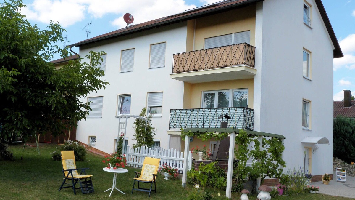 Hollfeld Apartment | Vacation apartment Endres family - Holiday apartment Endres family