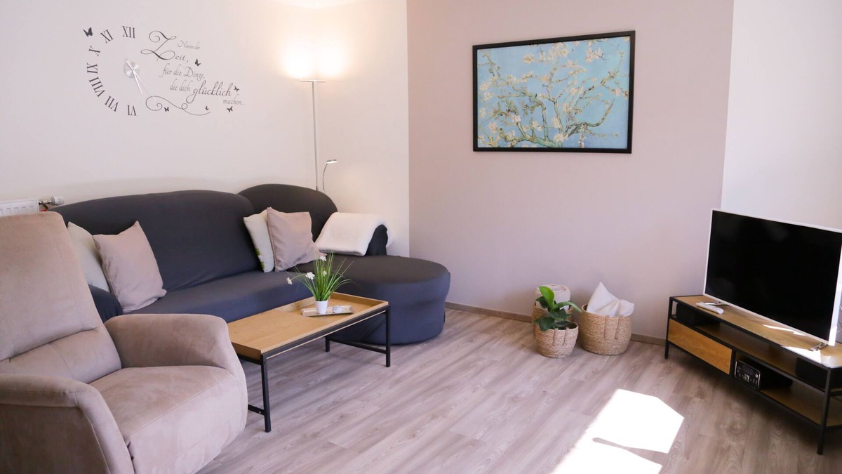 Hahnenklee Apartment | Vacation apartment (Gold-Klee) with 50 square meters - fantastic winter garden and close to nature