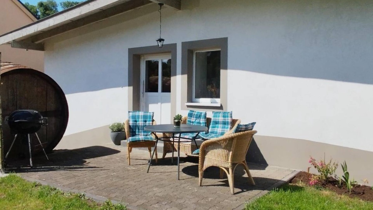 Mulbach Apartment | Vacation apartment Hühn - 2-bed vacation apartment shower/WC, 1 bedroom