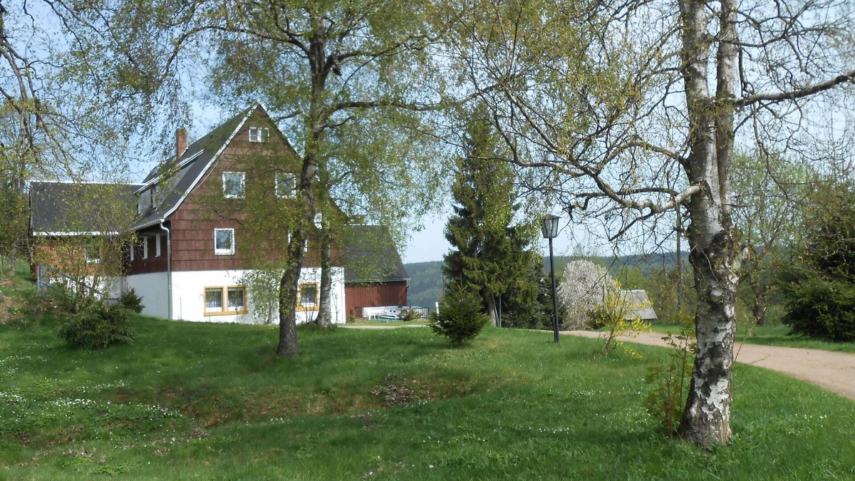 Schellerhau Apartment | Vacation apartment Haus Pentacon, quietly situated in the middle of nature