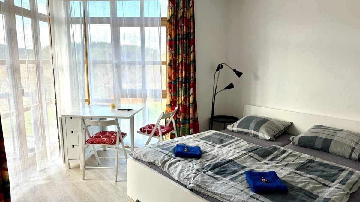 Hillstett Apartment | Vacation apartment "Heidi" with a fantastic view over the lake and forests