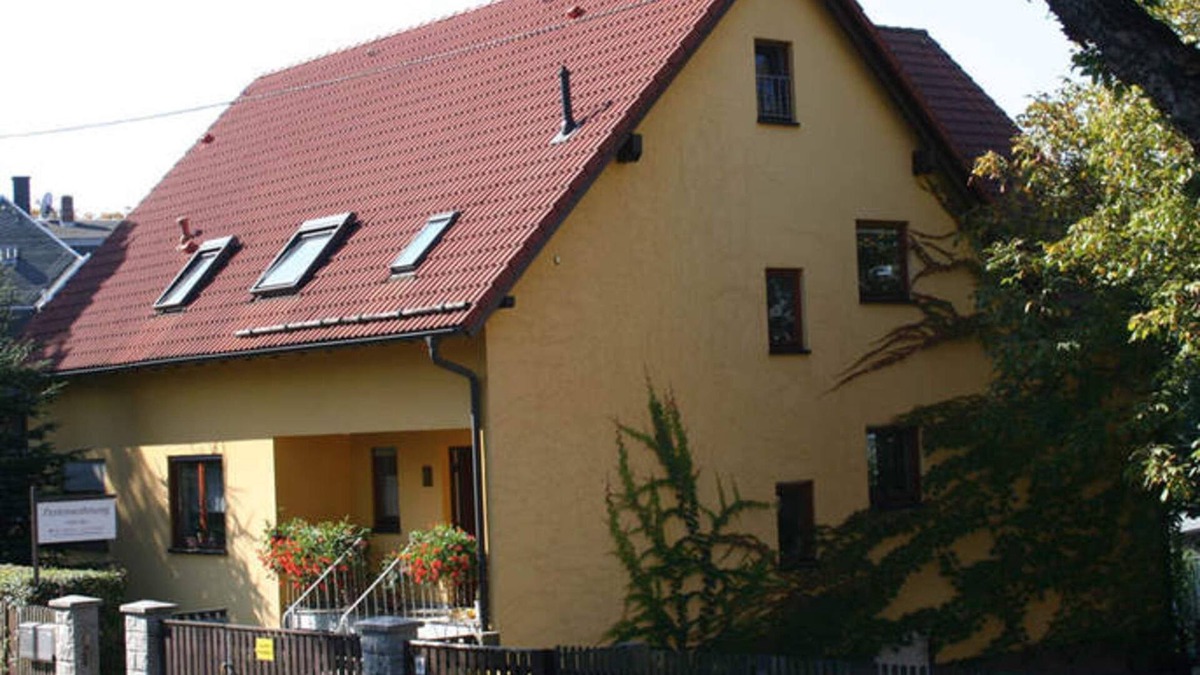 Buhlau/Weier Hirsch Apartment | Vacation apartment Illgen - non-smoking vacation apartment, 76sqm, 1 bedroom, first floor