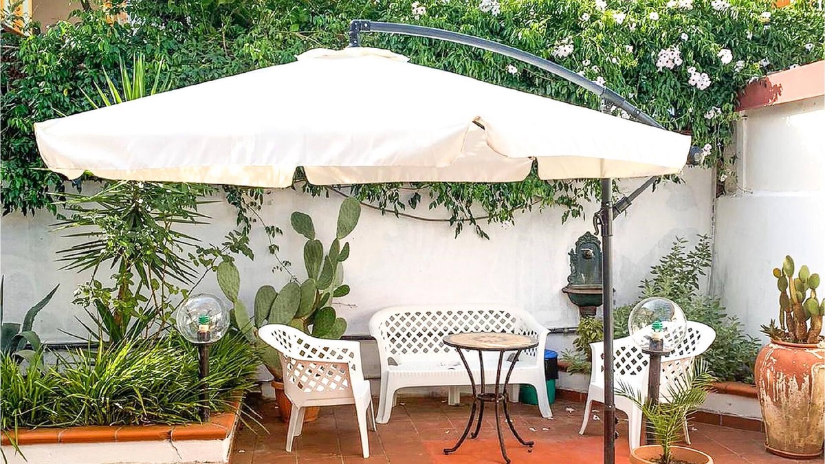 Calalunga-Pietragrande Apartment | Vacation apartment with private garden and separate entrance in Montauro (Catanzaro province), on on