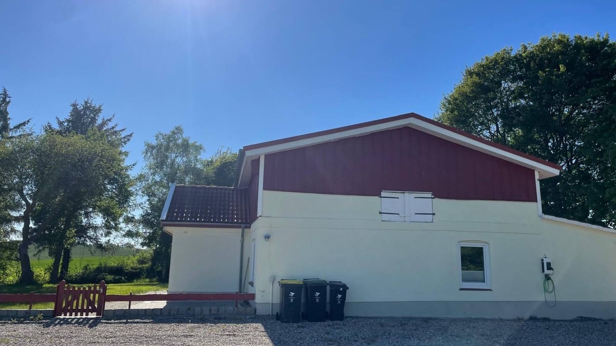 Uelsby Apartment | Vacation apartment "Klaus" in Uelsby for up to 5 people and 3 dogs!