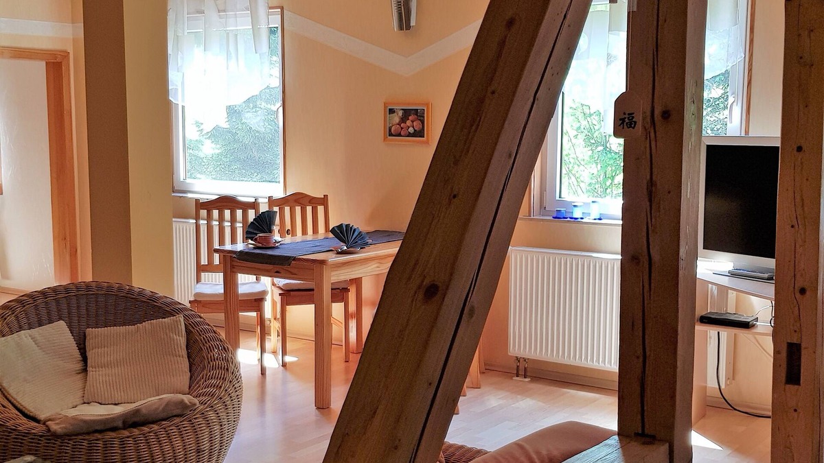 Fehrenbach Apartment | Vacation apartment "LYHSI 2-4 P/shared balcony/sauna 64 m²