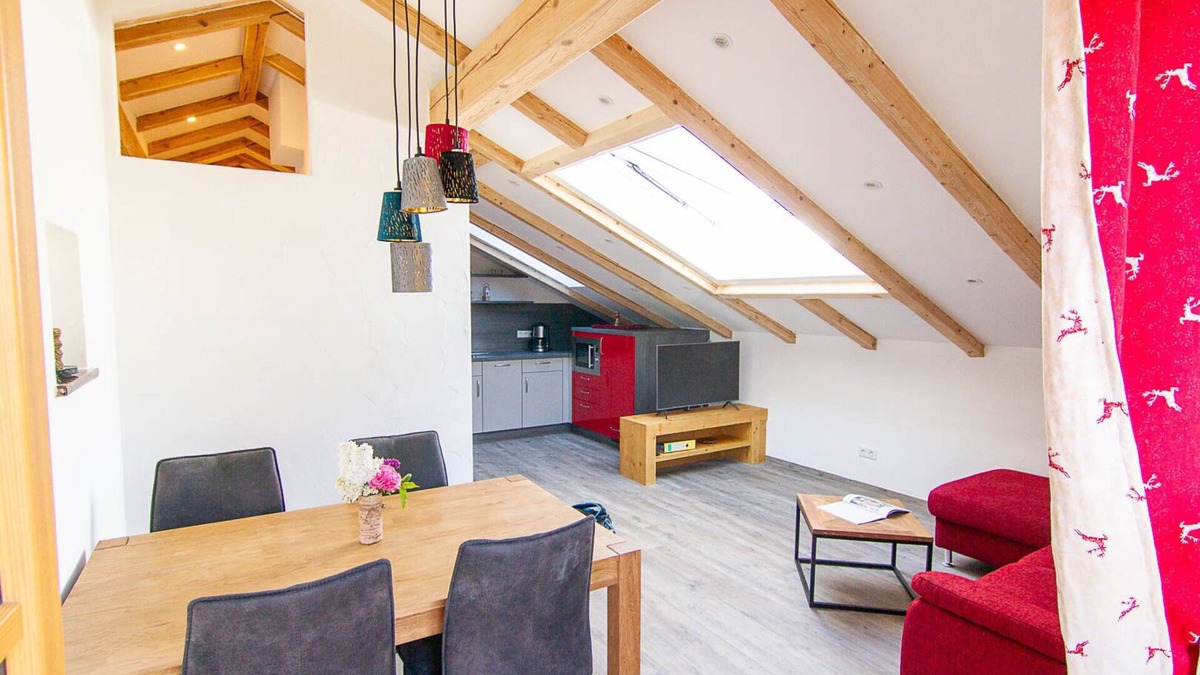 Miesbach Apartment | Vacation apartment Leni