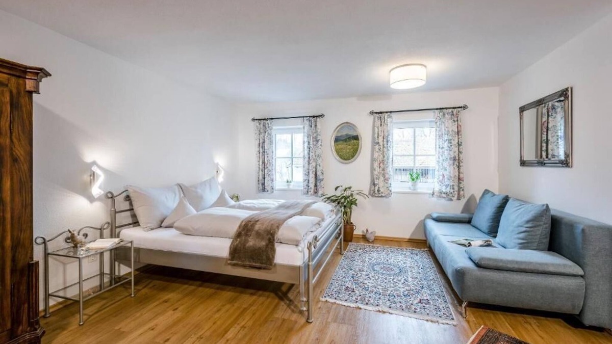 Obing Apartment | Vacation apartment Lindenblick 42 sqm for max. 2 persons