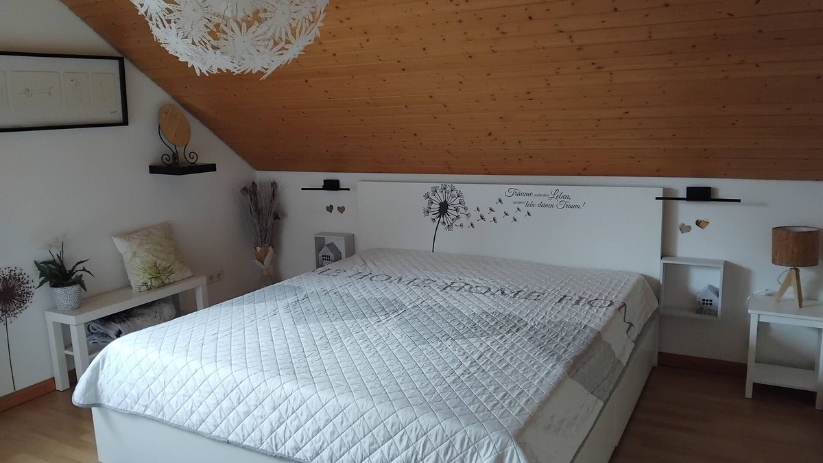 Duderstadt Apartment | Vacation apartment Monteurwohnung Pusteblume