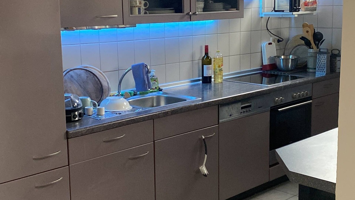 Uffenheim Apartment | Vacation apartment maximum 5 beds, kitchen, bathroom, large lounge on the ground floor