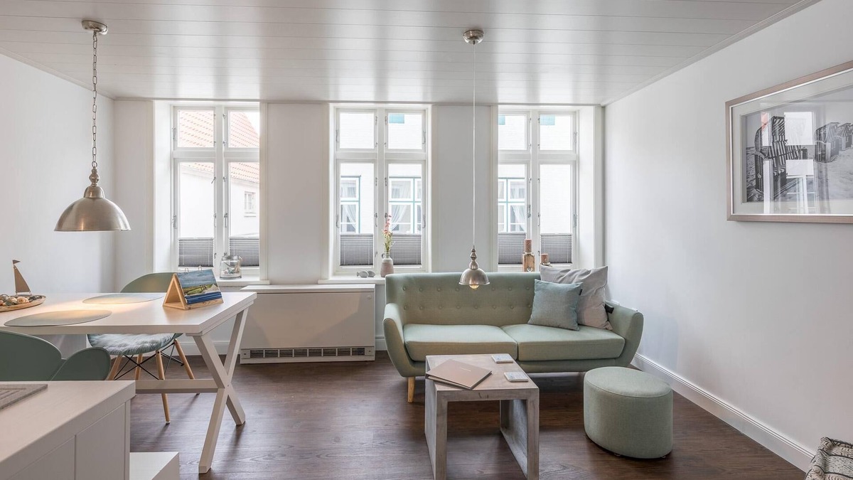 Zentrum Apartment | Vacation apartment "Meeresstrand" in Husum for up to 2 people
