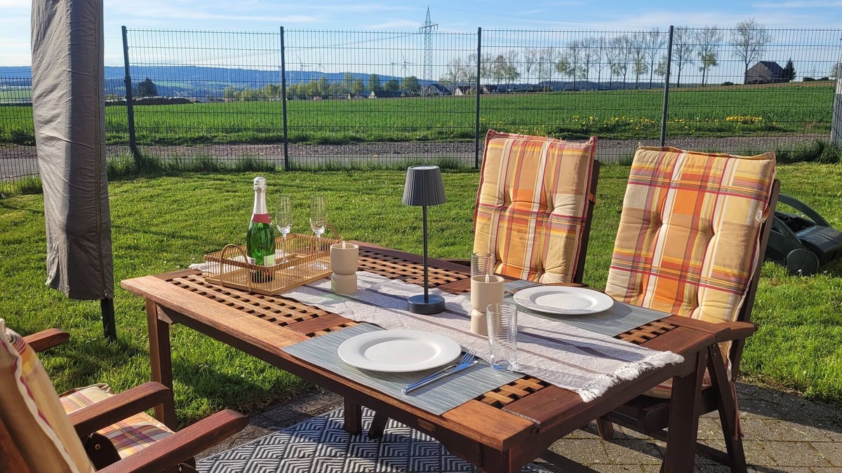 Hermeskeil Apartment | Vacation apartment on the edge of the forest with fantastic views
