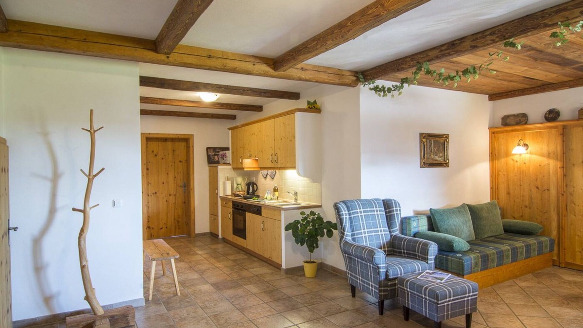 Kienberg Apartment | Vacation apartment on a farm 69 sqm, with two bedrooms and balcony