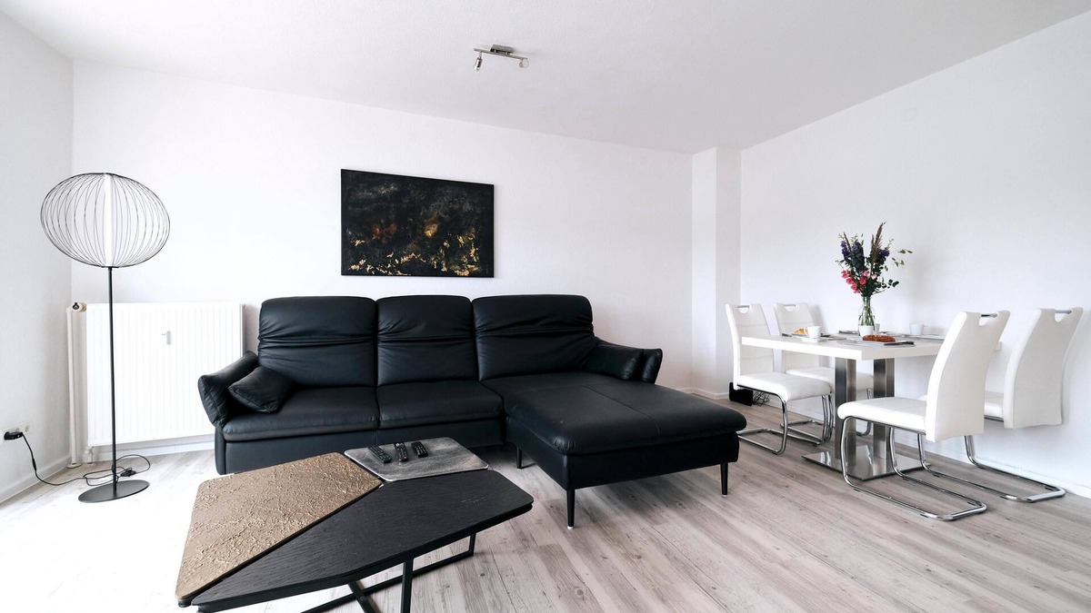 Nordstadt Apartment | Vacation apartment "Schiffbrücke"