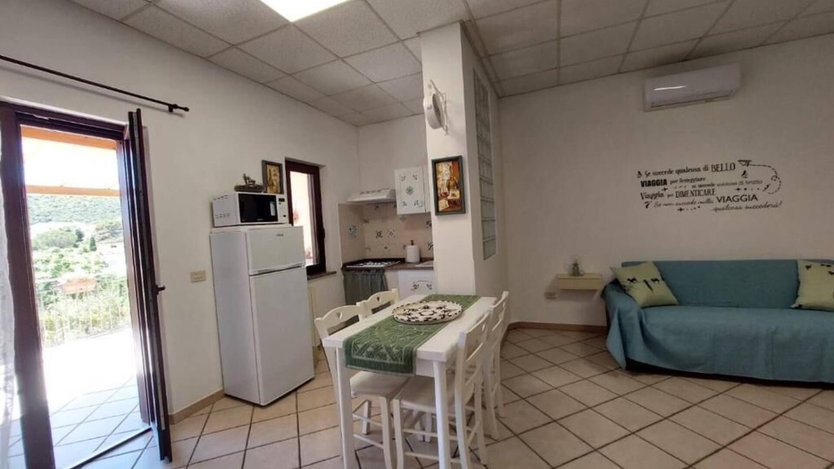 Iglesias Historic Centre Apartment | Vacation apartment the Philadelphus a few kilometers from the sea