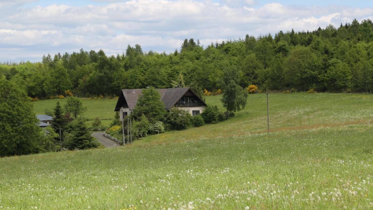 Wallmenroth Apartment | Vacation apartment Weitblick - Two-bed apartment with a view