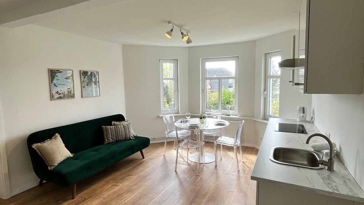 Kalifornien Apartment | Vacation apartment with sea view directly behind the dyke in California on the Baltic Sea