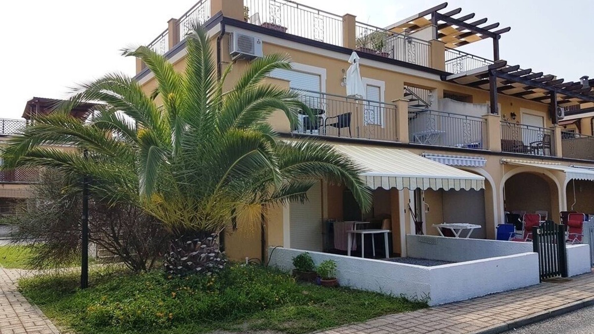 Contrada Difesa II VV Apartment | Vacation apartment with terrace, near Pizzo beach 500m, Southern Italy/Calabria