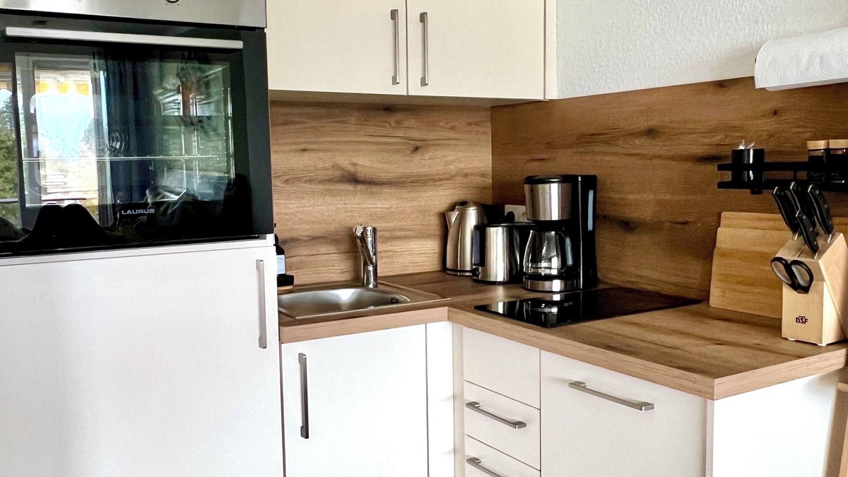Scheidegg Apartment | Vacation apartment "Wolkenfrei" near Lake Constance with pool and sauna