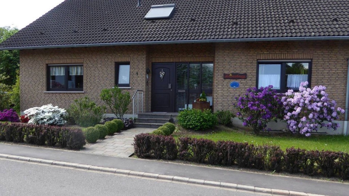 Serrig Apartment | Vacation apartment Zehren - Holiday apartment Corinna