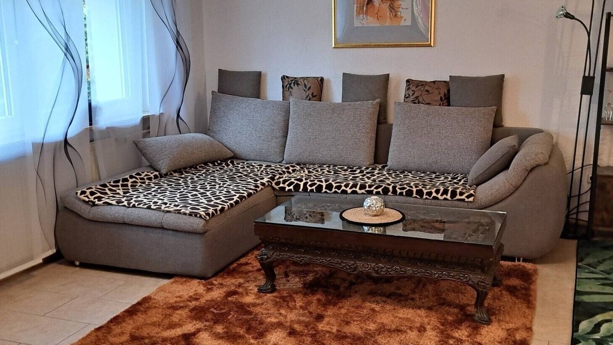 Volkach Apartment | Vacation apartment "Zoe" with balcony in a central location in Volkach