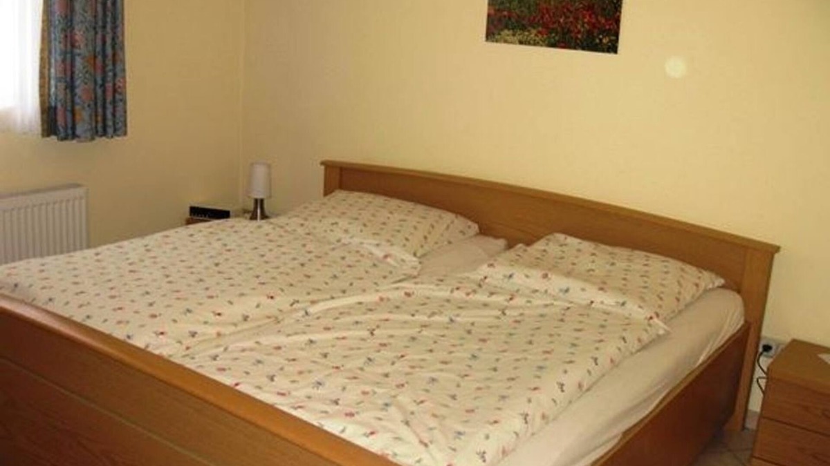 Emmerthal Bed & Breakfast | Vacation apartment Zur Eiche - Müllers Hof vacation apartments/guesthouse
