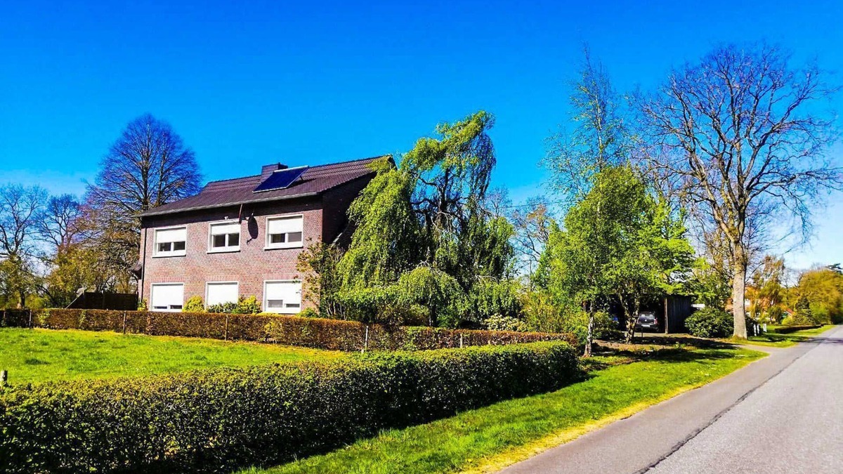 Uplengen Apartment | Vacation apartment Zum Bargefeld 35662 - Holiday apartment Zum Bargefeld