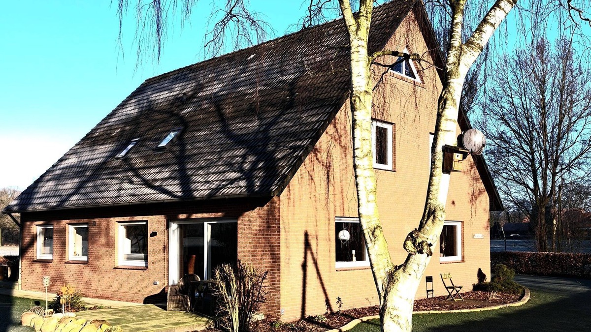 Uplengen Apartment | Vacation apartment Zwischen Moor & Meer - Holiday apartments between moor & sea 35529