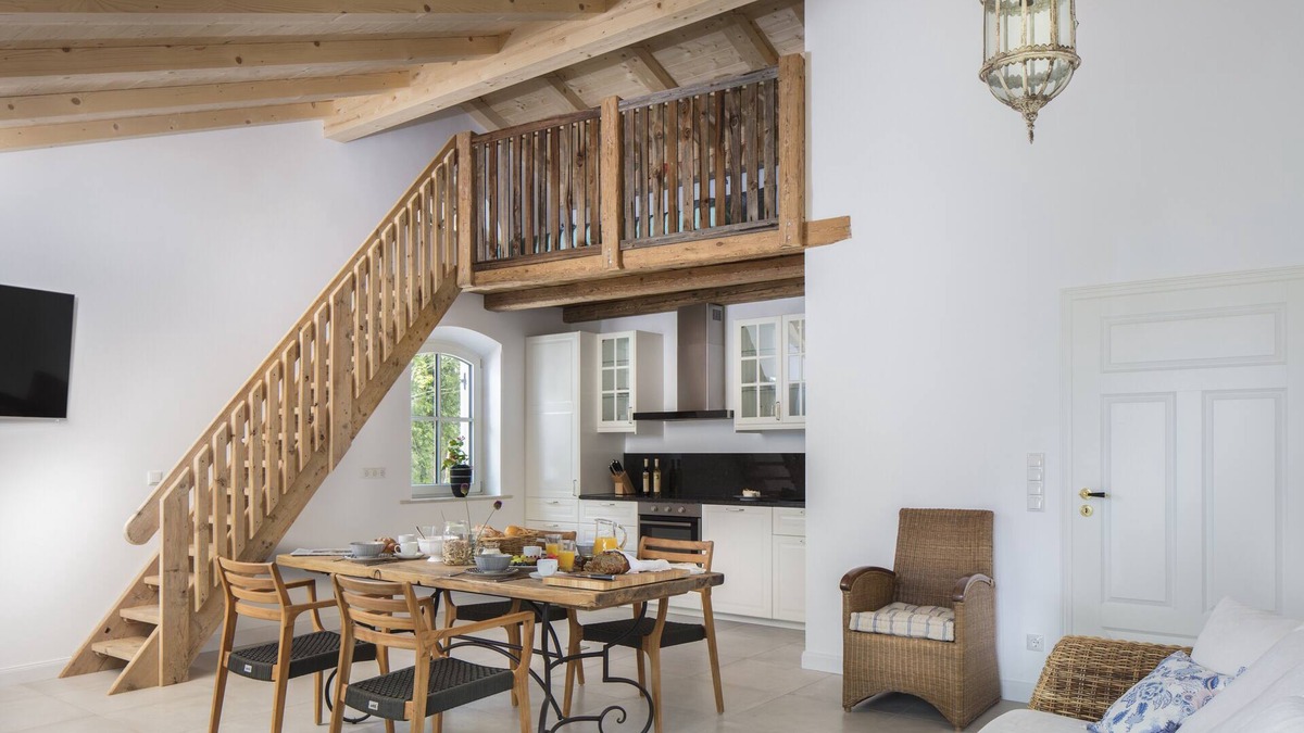 Breitbrunn a. Chiemsee Apartment | Vacation apartmentchiemsee "Gallery" Hauspirol