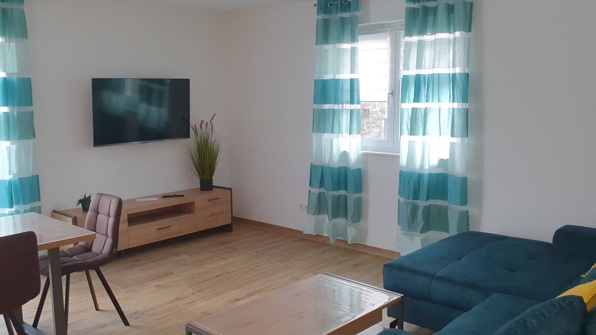 Gerolfingen Condo | Vacation apartments Hesselperle