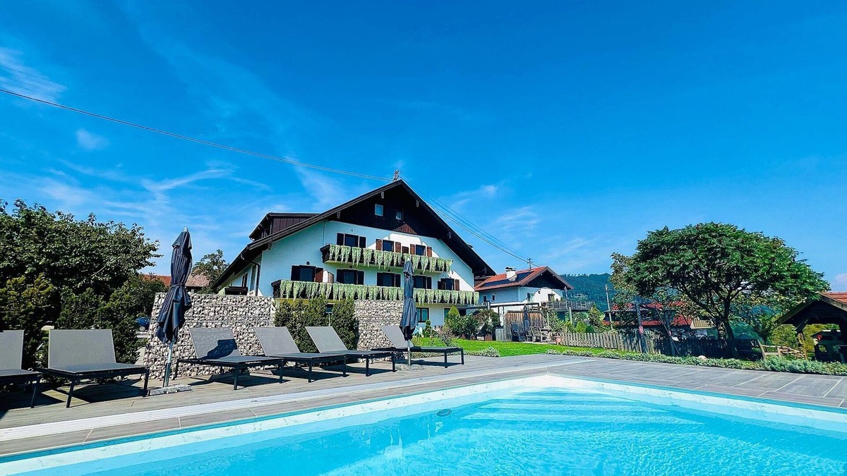 Attersee Apartment | Vacation apartments - Haus Leitner - Apartment 201 - Kronberg