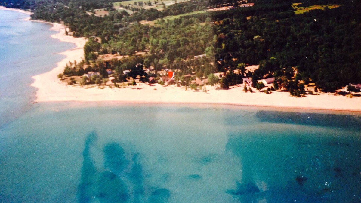 Port Sanilac House | Vacation at the best beach in Port Sanilac! Family orientated beach rental.