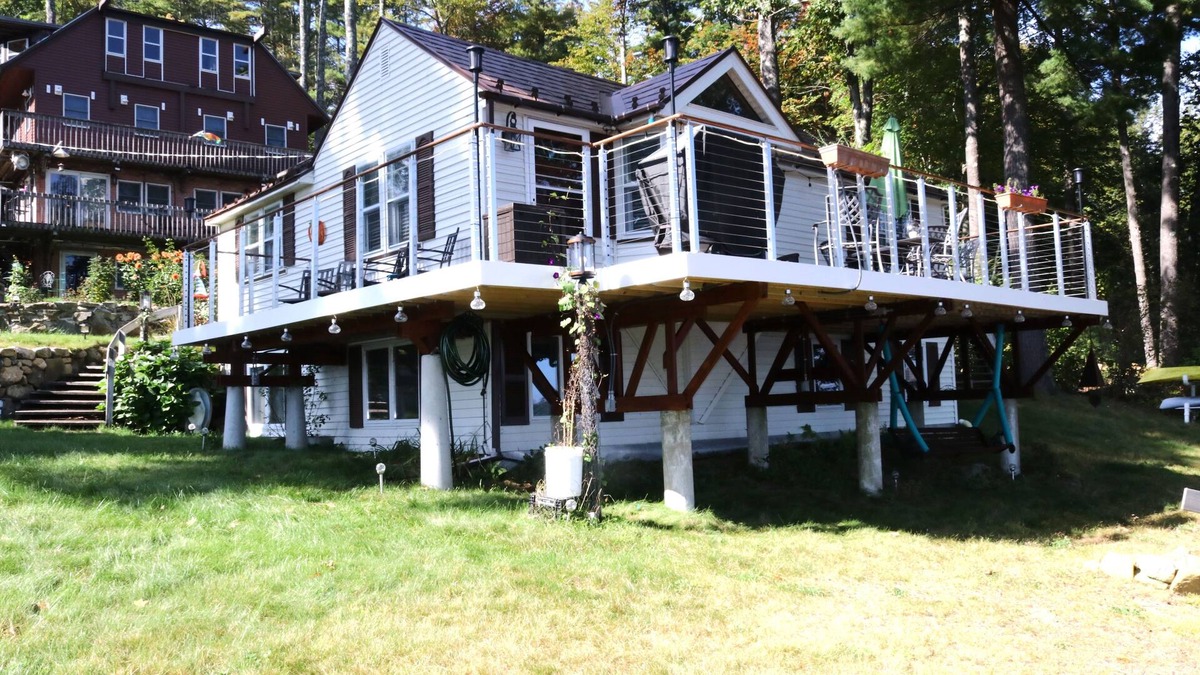 Meredith Cottage | Vacation At The Big Lake!