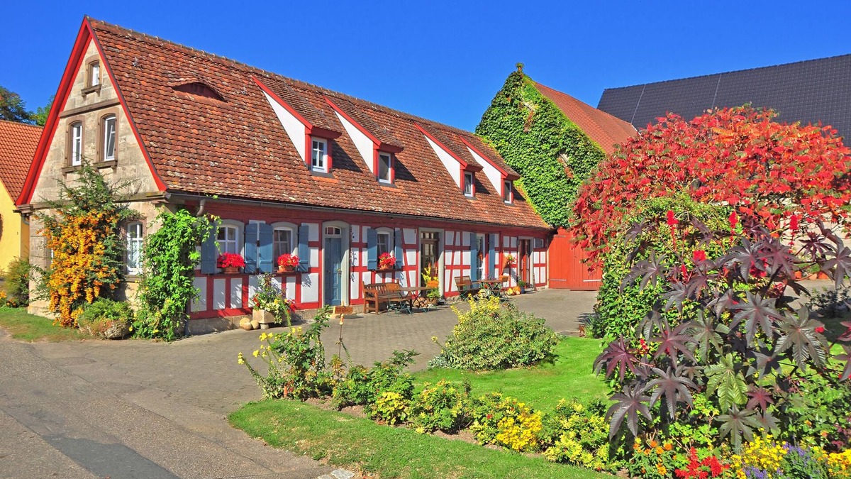 Reichardsroth Condo | Vacation between nature and culture