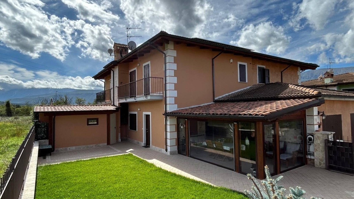 San Demetrio ne' Vestini Villa | Vacation Boutique House Casa Mimo