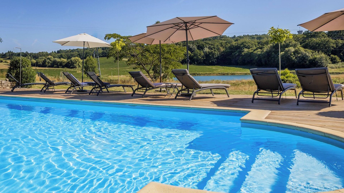 Villeneuve-sur-Lot House | Vacation Castle Chateau Mondou