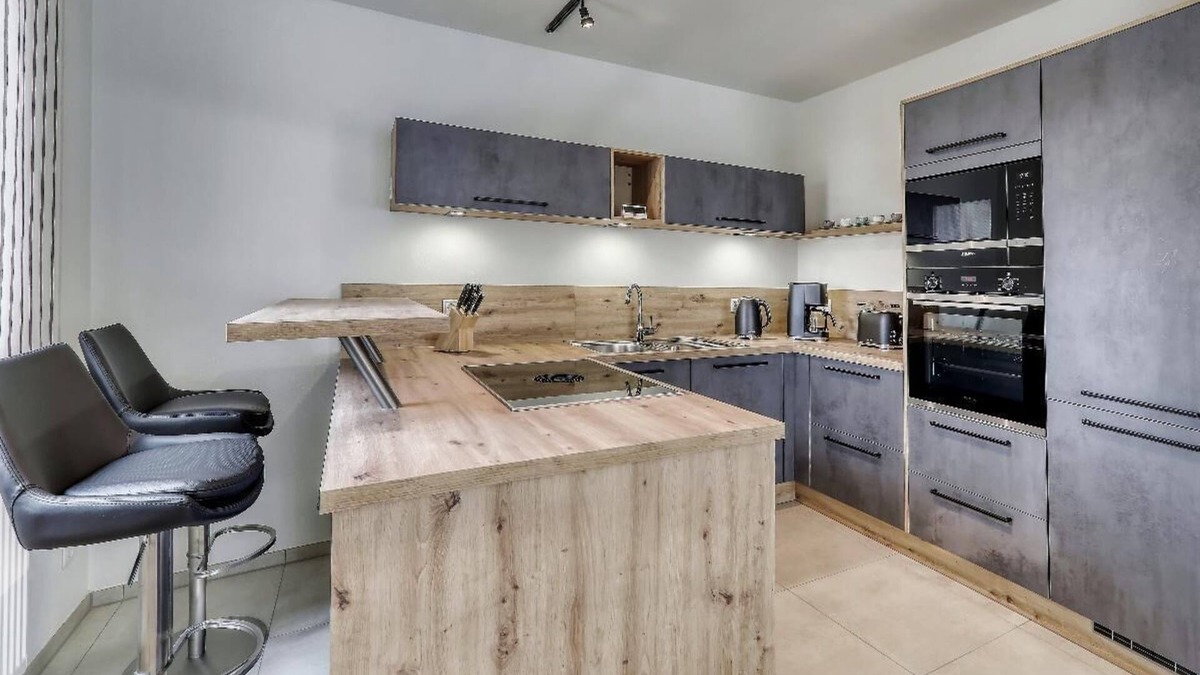 St. Oswald Apartment | Vacation chalet with large outdoor terrace