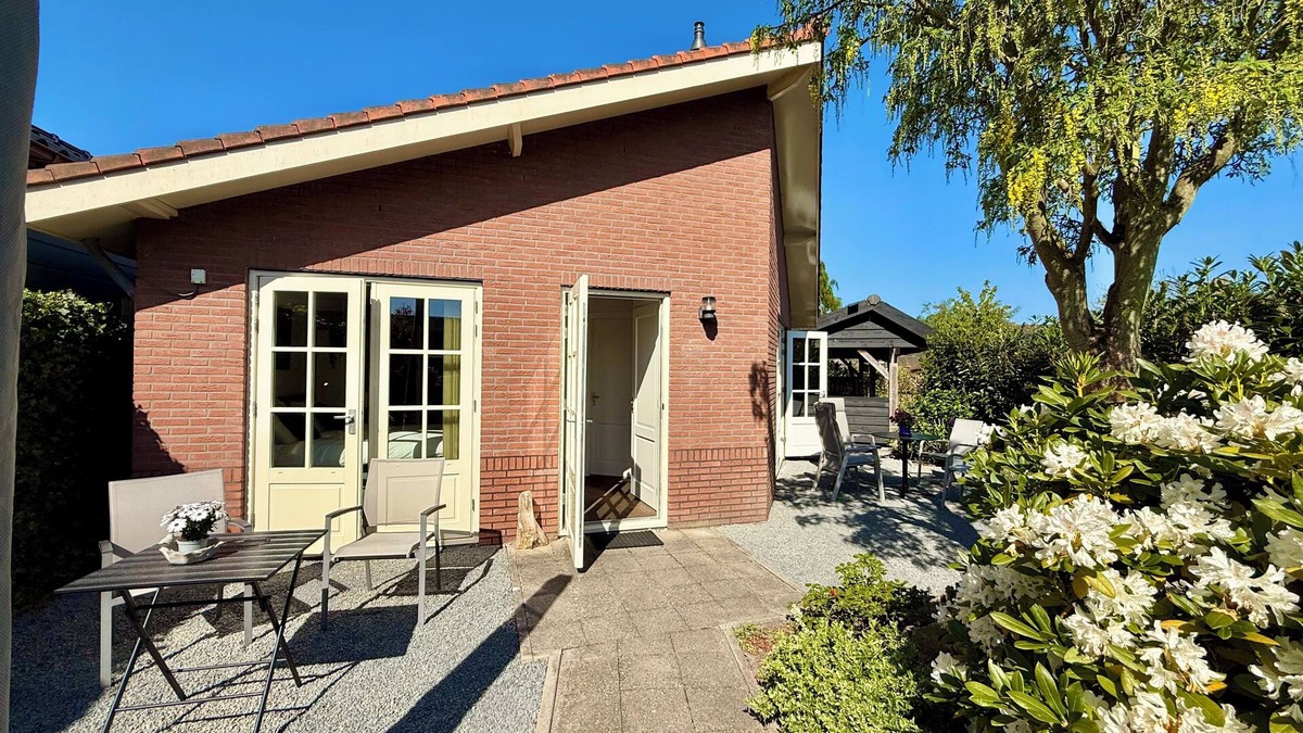 Schoorl House | Vacation cottage CarMen
