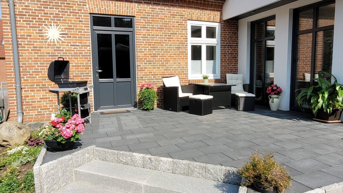 Zarrentin am Schaalsee Condo | Vacation apartment "Abendsonne" in Zarrentin, for 2 pers., 3 min. to the Schaalsee